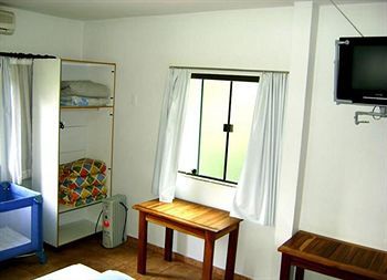 Residencial E Evelina Casa de hóspedes 2*