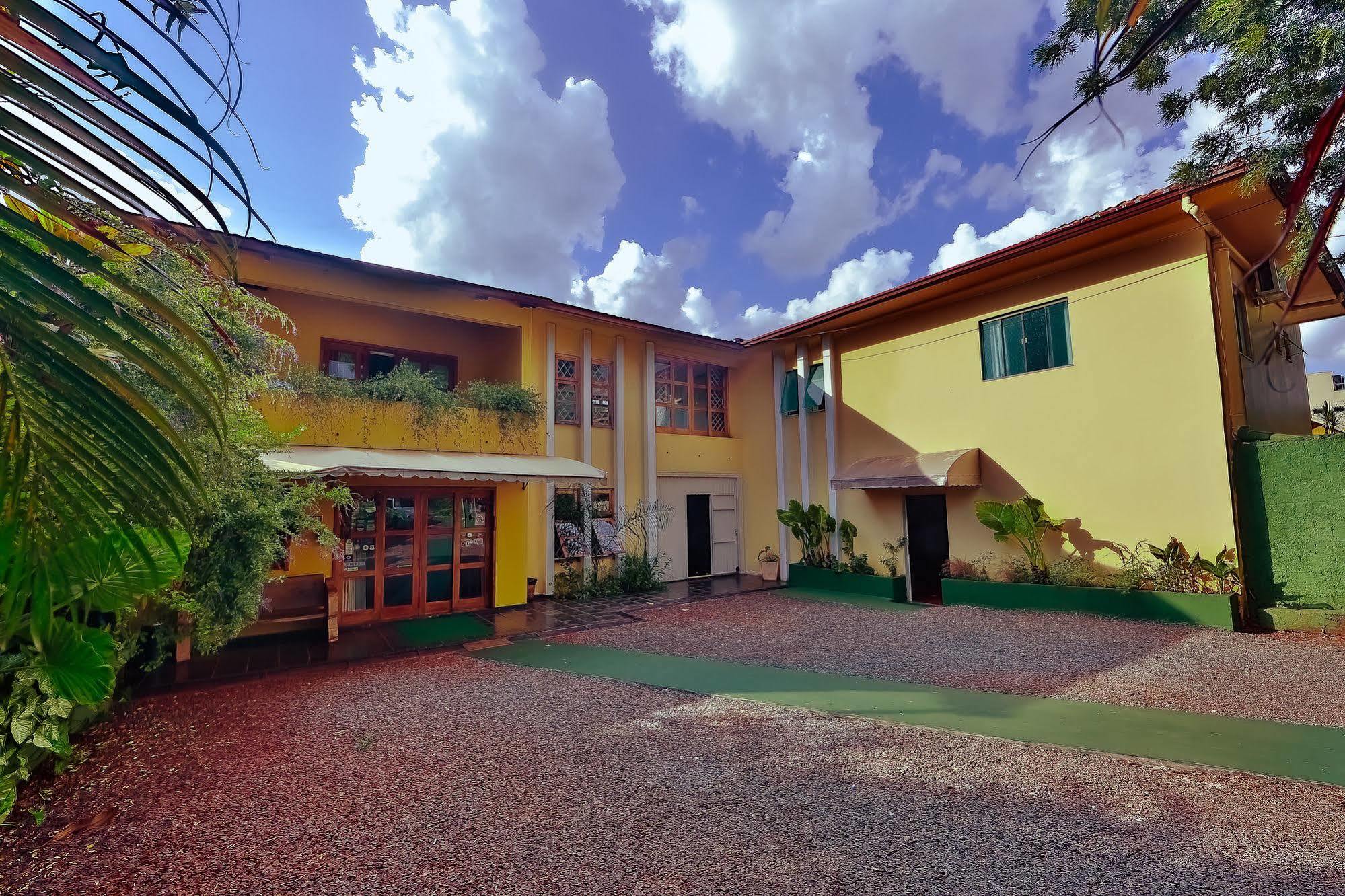 Residencial E Evelina Casa de hóspedes