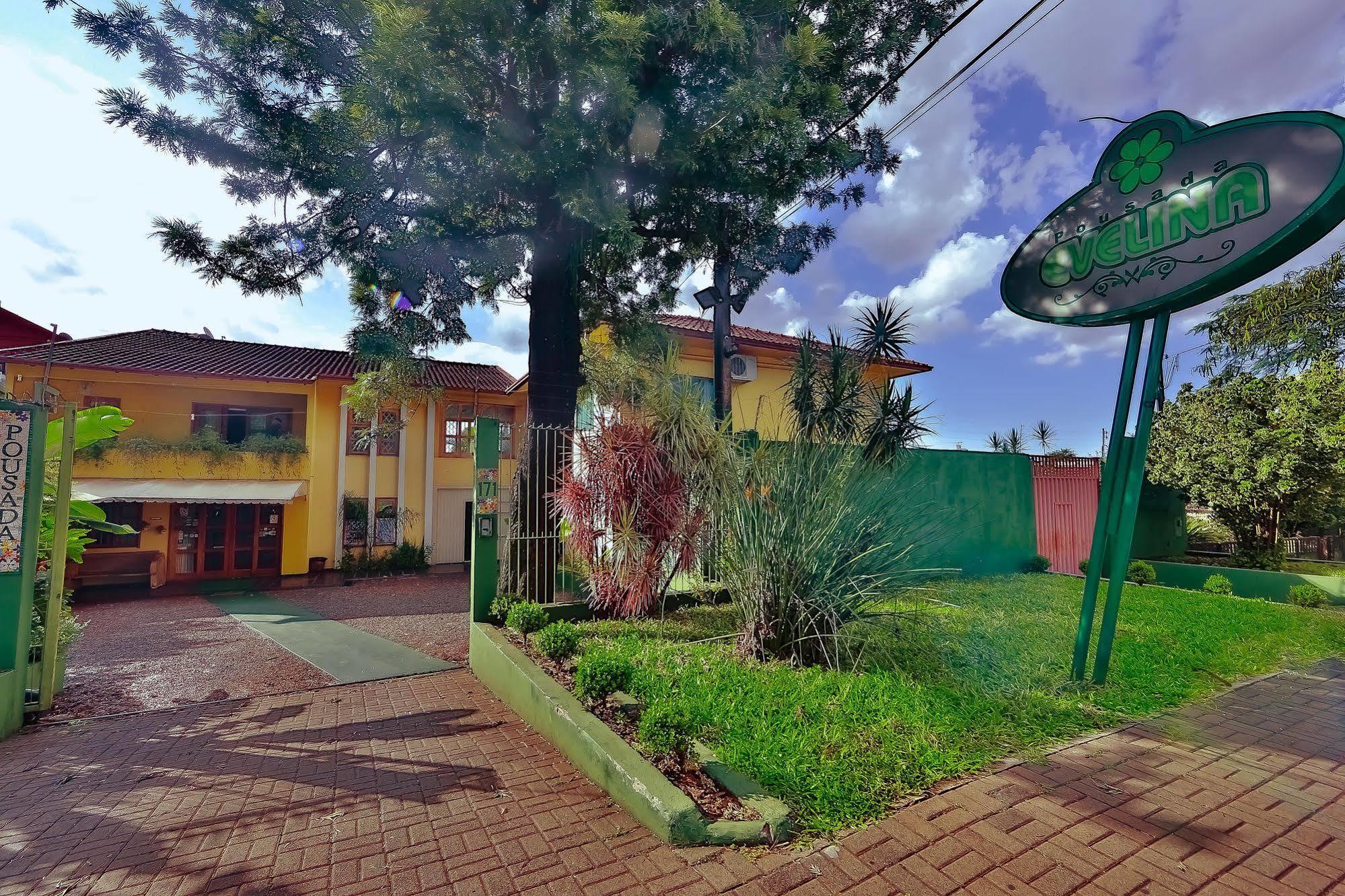 Residencial E Evelina Casa de hóspedes 2*